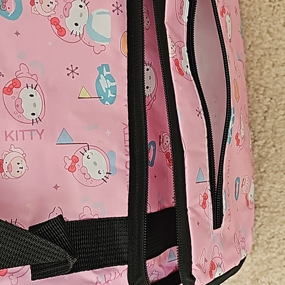 Hello Kitty Foldable Travel Bag - Picture 6 of 8